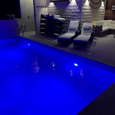 Polly Apartments With Swimming Pool Babino Polje Exterior foto